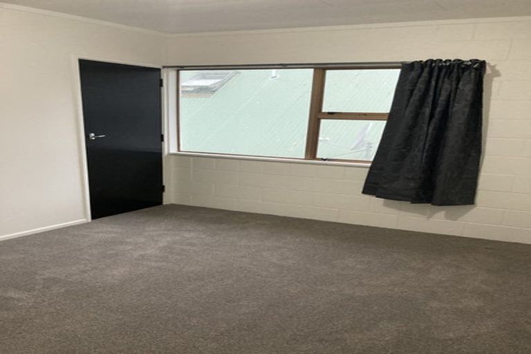 Photo of property in 8 Melrose Crescent, Melrose, Wellington, 6023