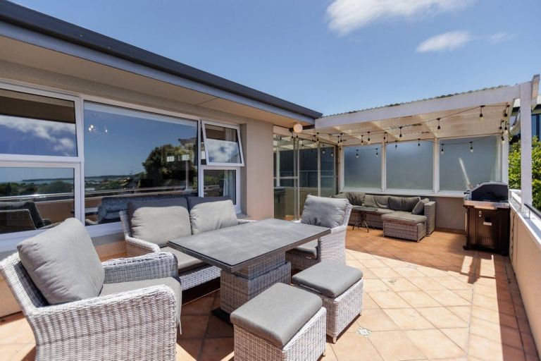 Photo of property in 4 Mana Street, Otumoetai, Tauranga, 3110