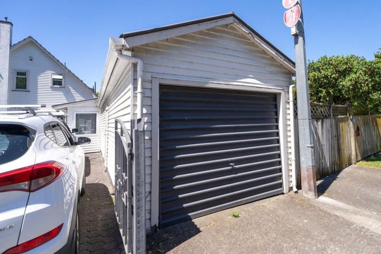 Photo of property in 2 Willis Street, Whanganui East, Whanganui, 4500