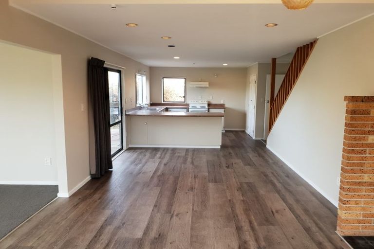 Photo of property in 157 Tait Drive, Greenmeadows, Napier, 4112