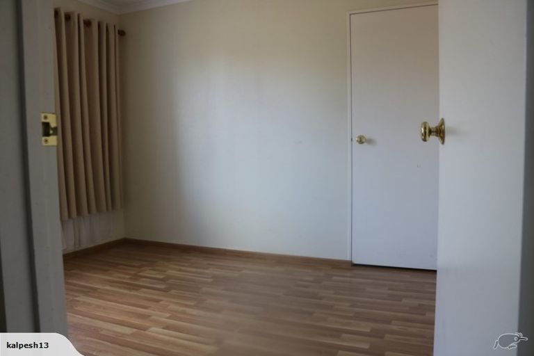 Photo of property in 10 Sambrooke Crescent, Flat Bush, Auckland, 2019