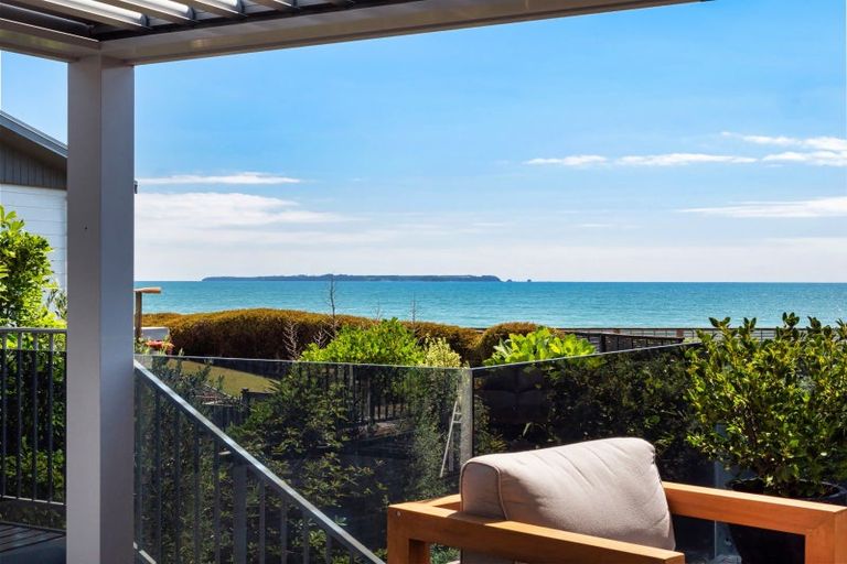 Photo of property in 145 Karewa Parade, Papamoa Beach, Papamoa, 3118