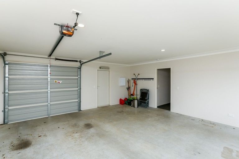 Photo of property in 14 Ryder Drive, Waiwhakaiho, New Plymouth, 4312