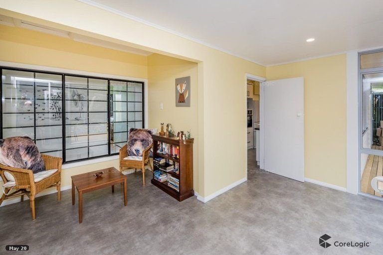 Photo of property in 3 Highbury Drive, Levin, 5510