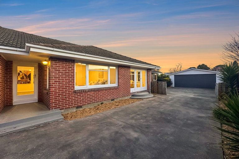 Photo of property in 265 Cranford Street, St Albans, Christchurch, 8052