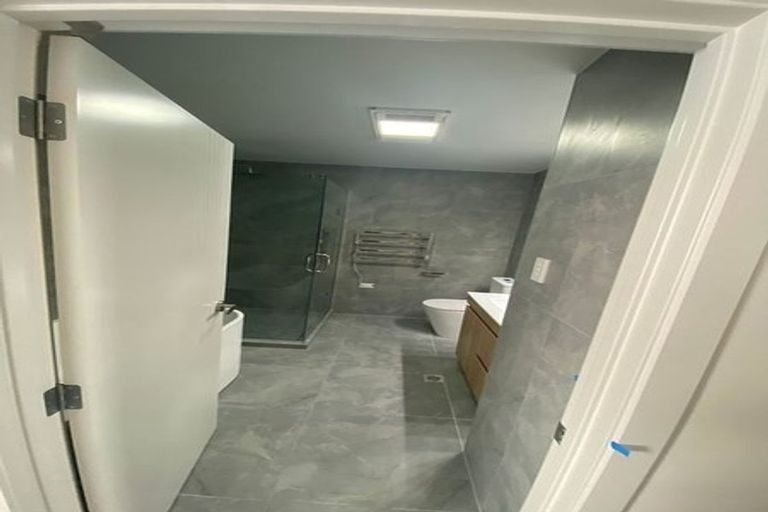 Photo of property in 6 Paina Crescent, Massey, Auckland, 0614