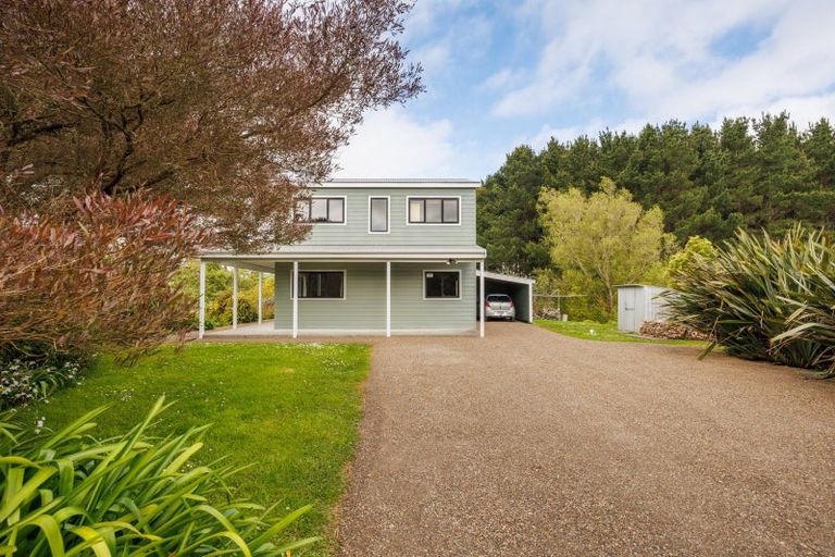 Photo of property in 484 Finnis Road, Pohangina, Feilding, 4775
