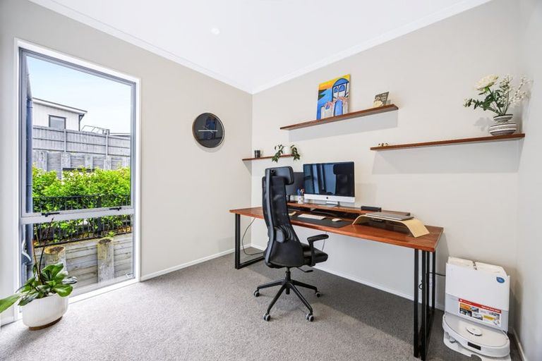 Photo of property in 35 Roundel Crescent, Whenuapai, Auckland, 0618