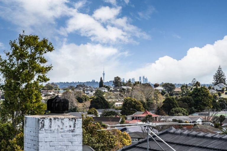 Photo of property in 126d Sandspit Road, Shelly Park, Auckland, 2014