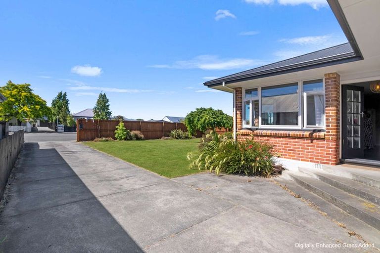 Photo of property in 94 Mcmurdo Street, Tinwald, Ashburton, 7700