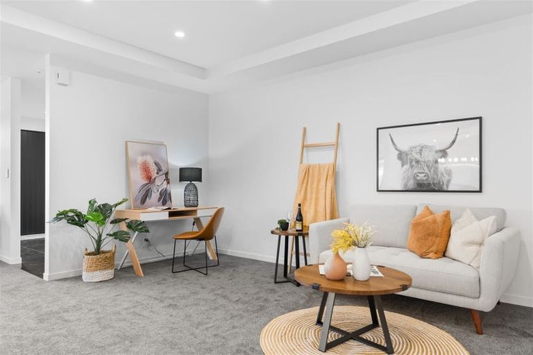 Photo of property in 20 Edward Law Boulevard, Prebbleton, 7604