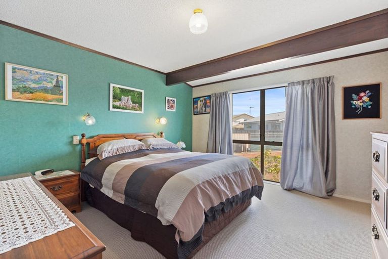 Photo of property in 10 Marwood Place, Mount Maunganui, 3116