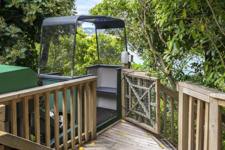 Photo of property in 39a Pohutukawa Avenue, Shelly Park, Auckland, 2014