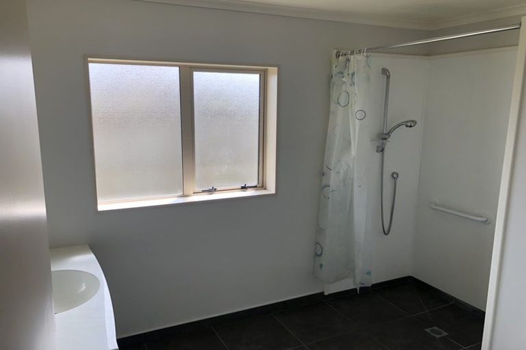 Photo of property in Villa Estate, 46/55 Armstrong Avenue, Carterton, 5713