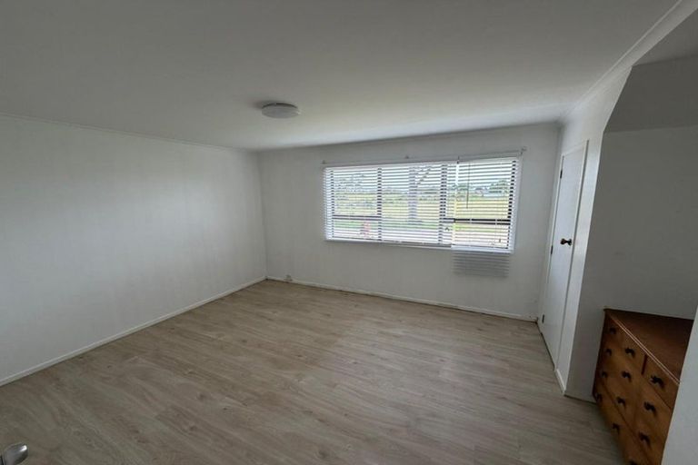 Photo of property in 180c Mill Road, Bombay, 2675