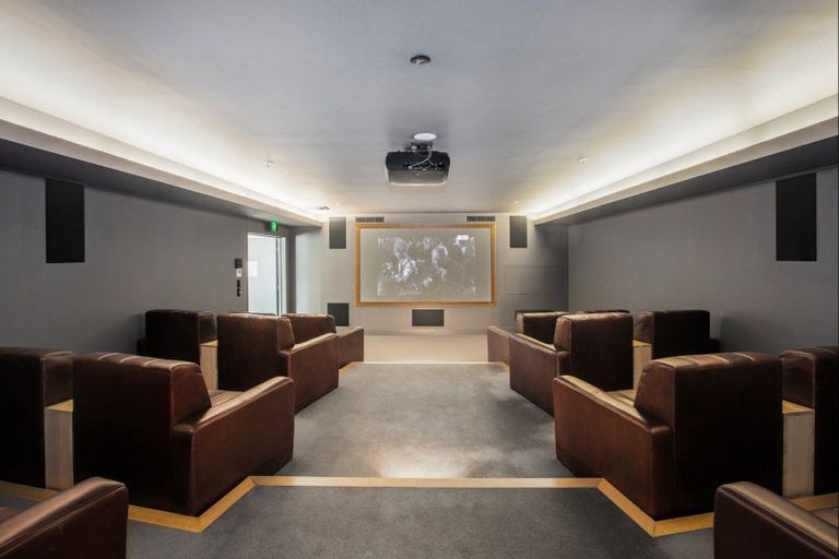 Photo of property in Clyde Quay Wharf, 1/7b Clyde Quay Wharf, Te Aro, Wellington, 6011