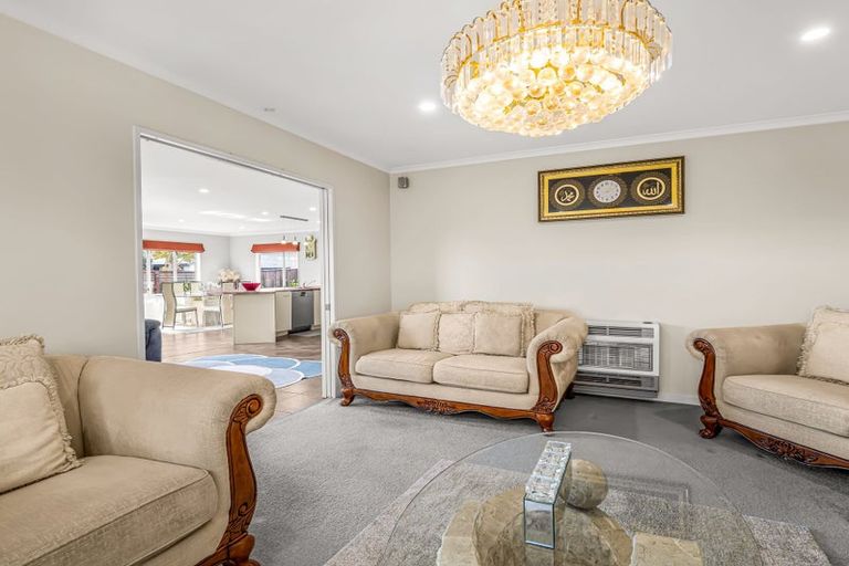 Photo of property in 19 Branigan Parade, Kelvin Grove, Palmerston North, 4414