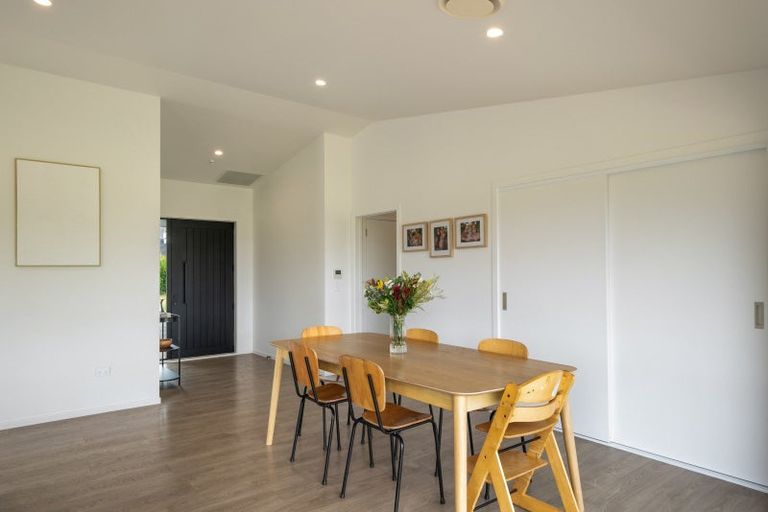 Photo of property in 49 Wakefield Road, Levin, 5571