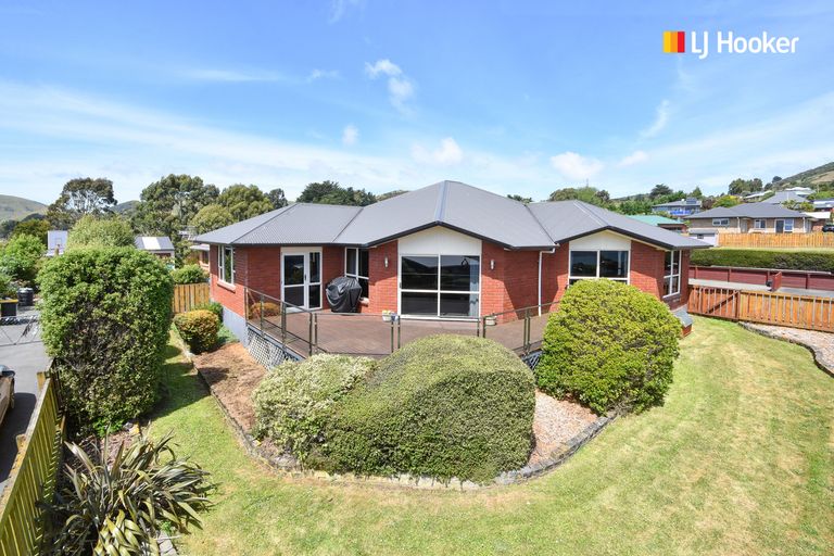 Photo of property in 37 Seaton Road, Portobello, Dunedin, 9014