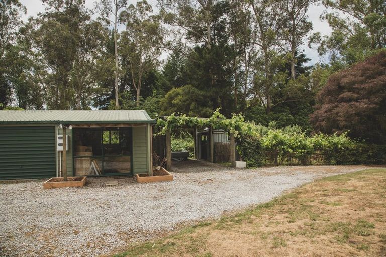 Photo of property in 123 Mapara Road, Acacia Bay, Taupo, 3385