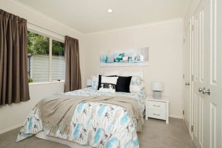 Photo of property in 1/213 Te Atatu Road, Te Atatu South, Auckland, 0610