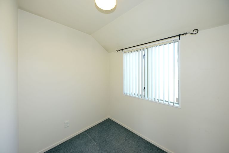 Photo of property in 2/64a Alexandra Street, Richmond, Christchurch, 8013