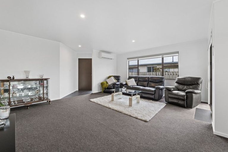 Photo of property in 26b Dixon Avenue, Hawera, 4610