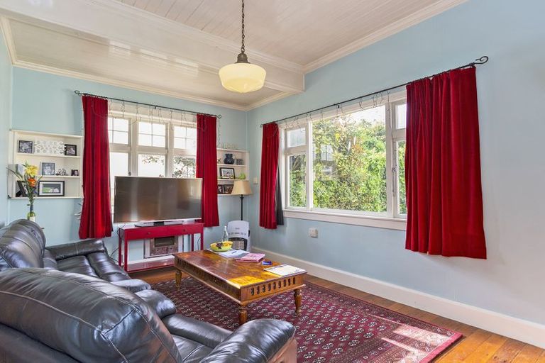 Photo of property in 24 Wansbeck Street, South Hill, Oamaru, 9400