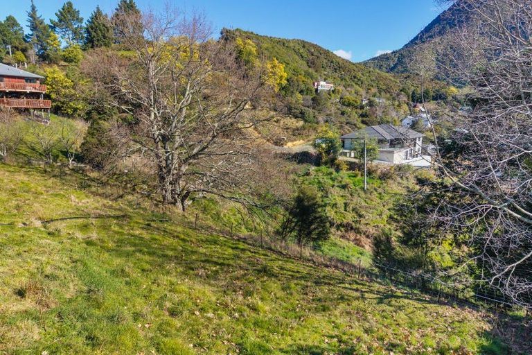 Photo of property in 19b Dorset Street, Picton, 7220