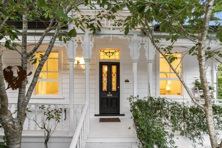 Photo of property in 14 Beaconsfield Street, Devonport, Auckland, 0624