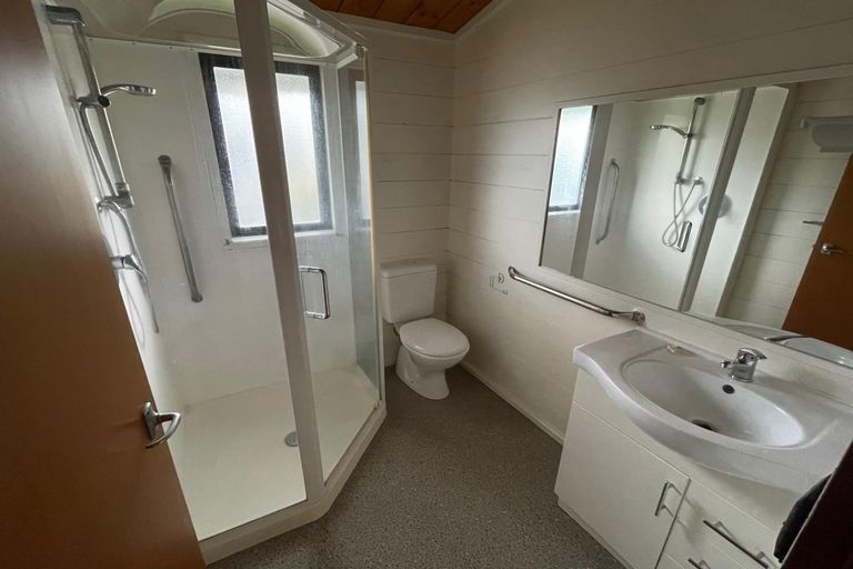 Photo of property in 42 Seaforth Road, Waihi Beach, 3611