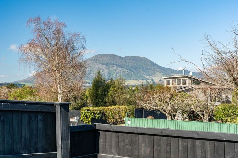 Photo of property in 76 Huka Heights Drive, Rangatira Park, Taupo, 3330