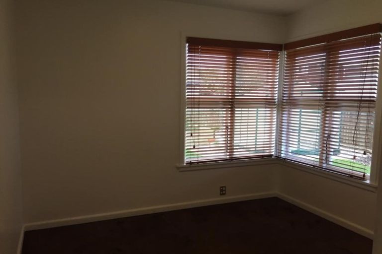 Photo of property in 26 Remuera Avenue, Cashmere, Christchurch, 8022