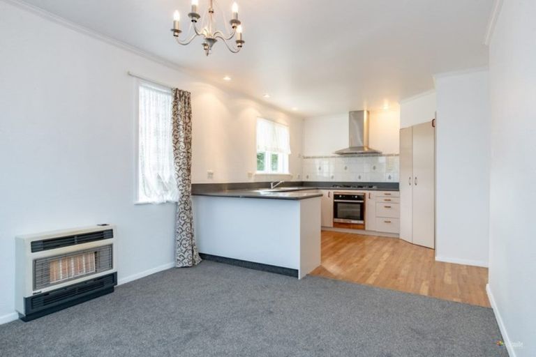 Photo of property in 10 Merton Street, Trentham, Upper Hutt, 5018