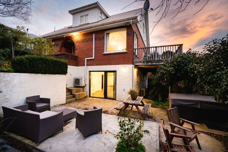 Photo of property in 30 Stonelaw Terrace, Maori Hill, Dunedin, 9010