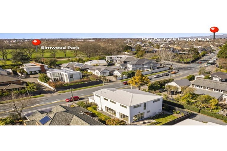 Photo of property in 17 Strowan Road, Strowan, Christchurch, 8052