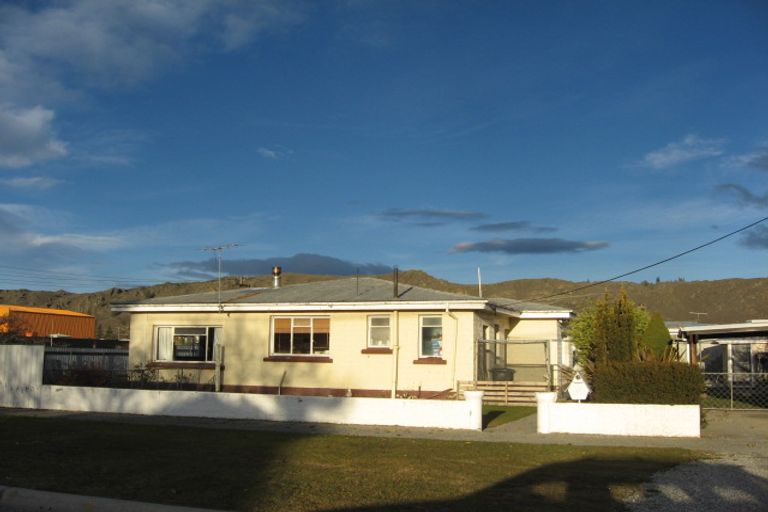 Photo of property in 69 Brandon Street, Alexandra, 9320