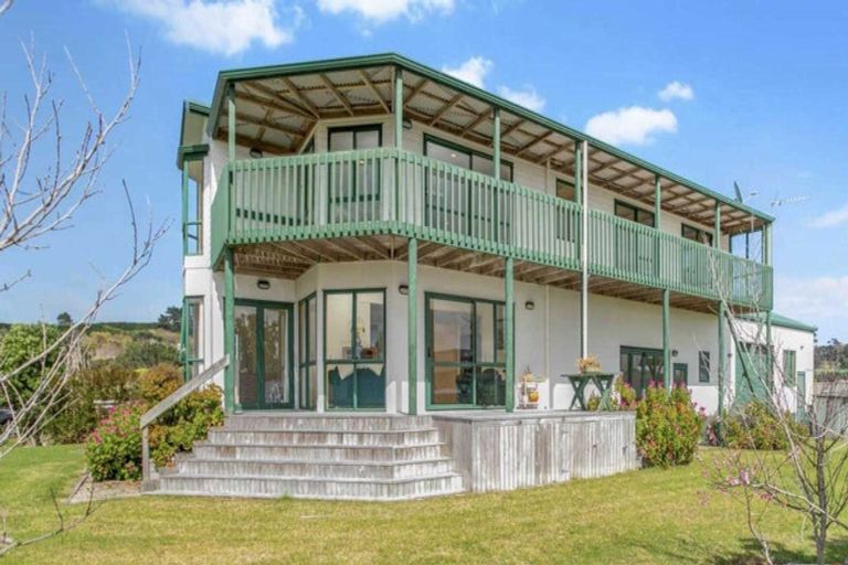 Photo of property in 292 Big Bay Road, Manukau Heads, Awhitu, 2684