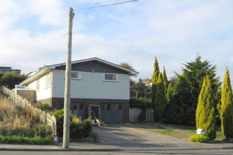 Photo of property in 29 Perth Street, South Hill, Oamaru, 9400