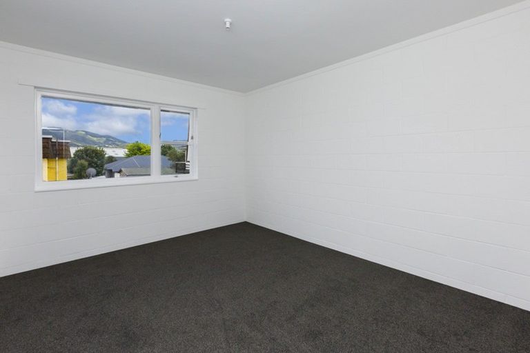 Photo of property in 3e William Booth Grove, Trentham, Upper Hutt, 5018