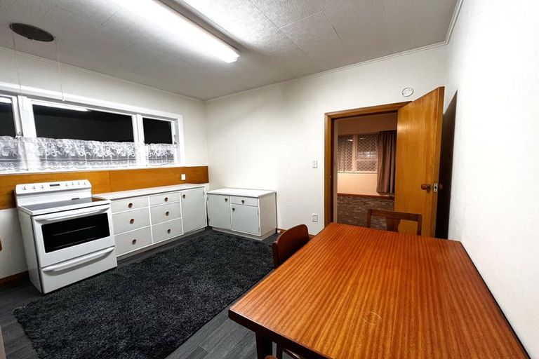 Photo of property in 1/81 Victoria Street, Alicetown, Lower Hutt, 5010