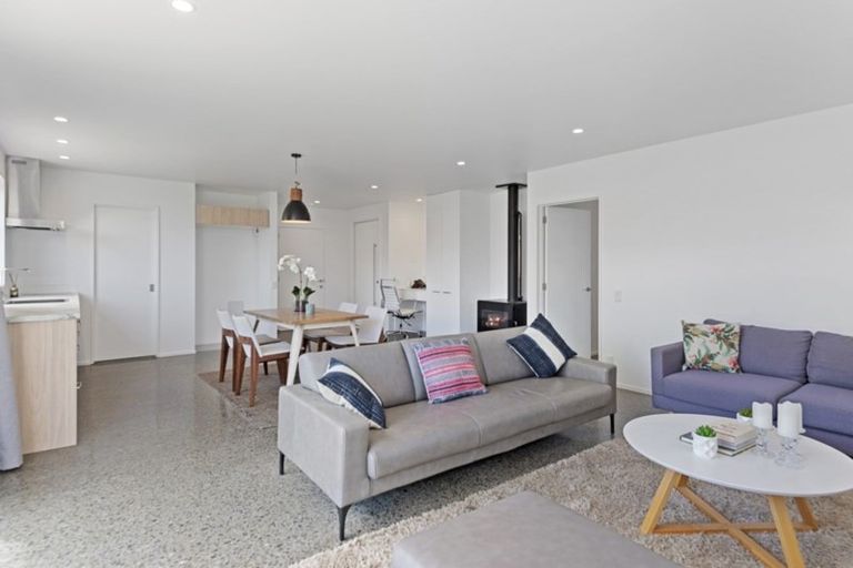 Photo of property in 2/43 Tilford Street, Woolston, Christchurch, 8062