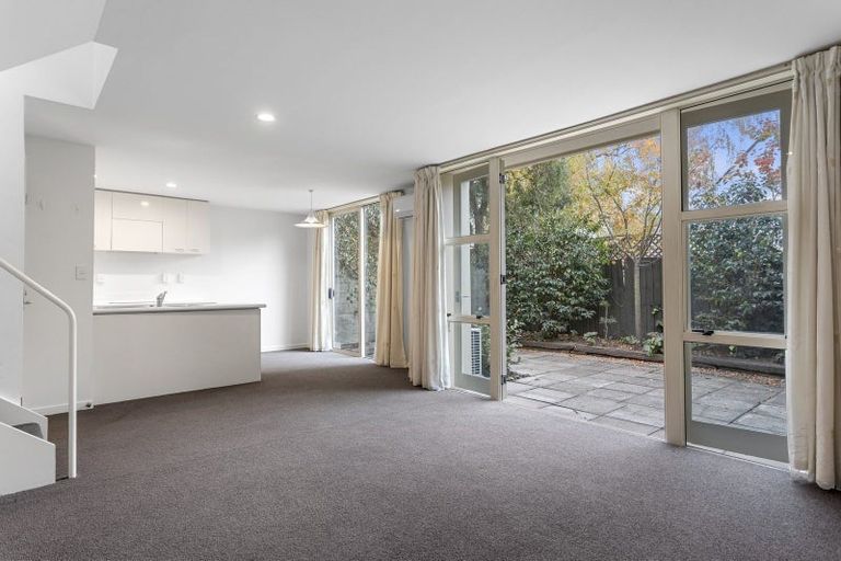 Photo of property in 2/16 Exeter Street, Merivale, Christchurch, 8014