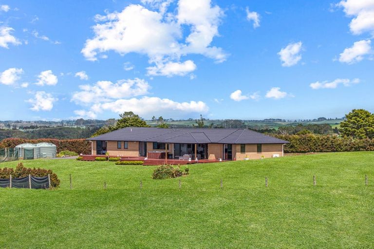 Photo of property in 870 Pungaere Road, Waipapa, 0295