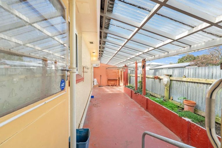 Photo of property in 44 Wentworth Street, East Gore, Gore, 9710