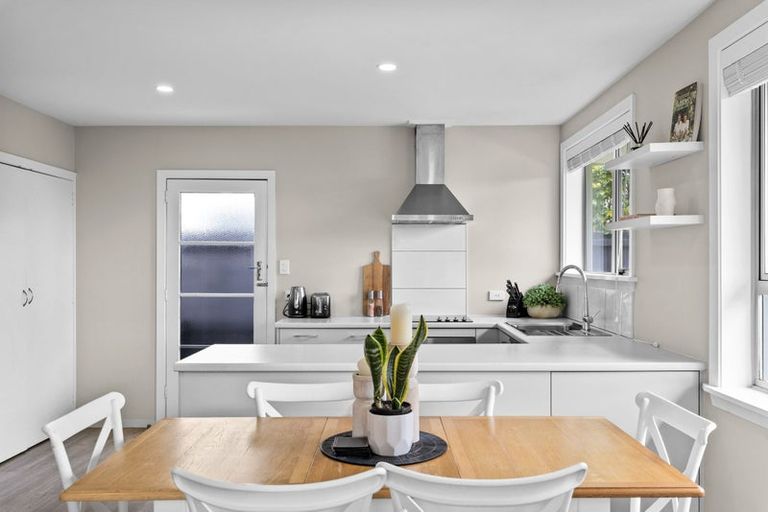 Photo of property in 1/36 Condell Avenue, Papanui, Christchurch, 8053