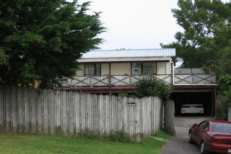 Photo of property in 7 Cyril Crescent, West Harbour, Auckland, 0618