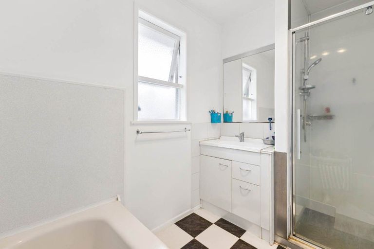 Photo of property in 47 Winsford Street, Manurewa, Auckland, 2102
