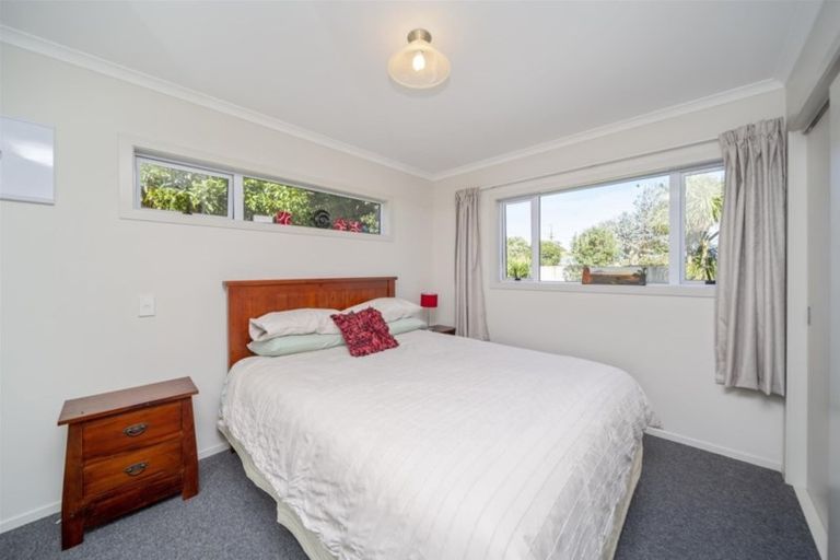 Photo of property in 4 Ohawe Terrace, Ohawe, Hawera, 4671