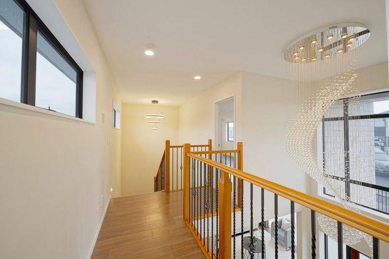 Photo of property in 108 San Valentino Drive, Henderson, Auckland, 0612